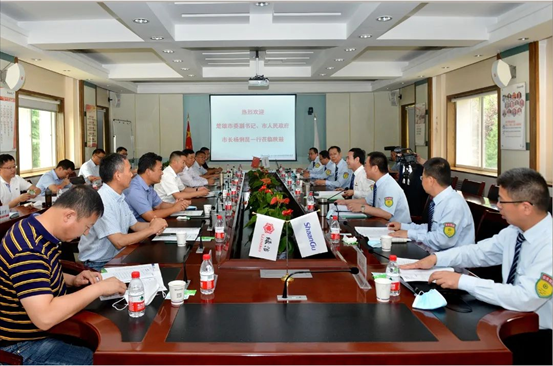 楚雄市委副书记、市长杨俐昆一行来东升国际考察调研